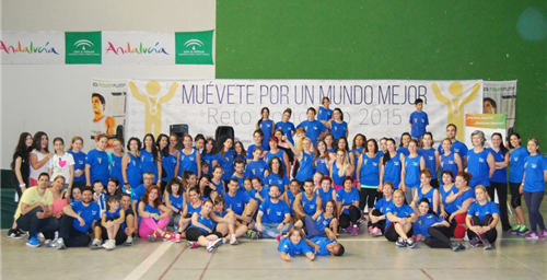 O reto deportivo solidario «Móvete por un mundo mellor» recolle máis de 1700 quilos de comida para os máis necesitados en Huelva