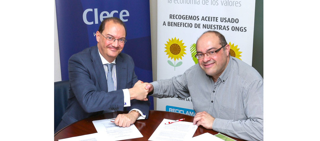 CLECE I RASTROSOLIDARIO SIGNEN UN ACORD PER CONVERTIR L’OLI USAT EN AJUDES SOCIALS